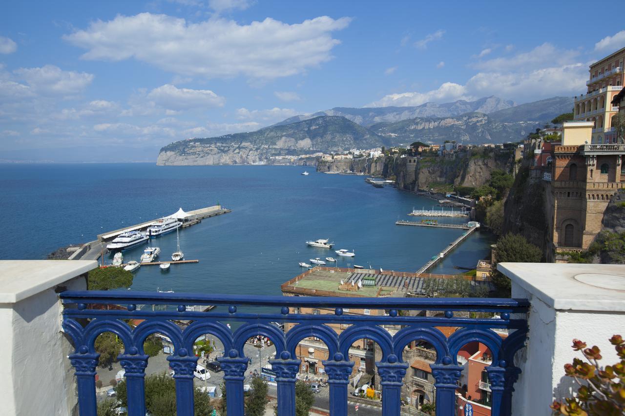 Bed and Breakfast La Terrazza 38 à Sorrente Extérieur photo