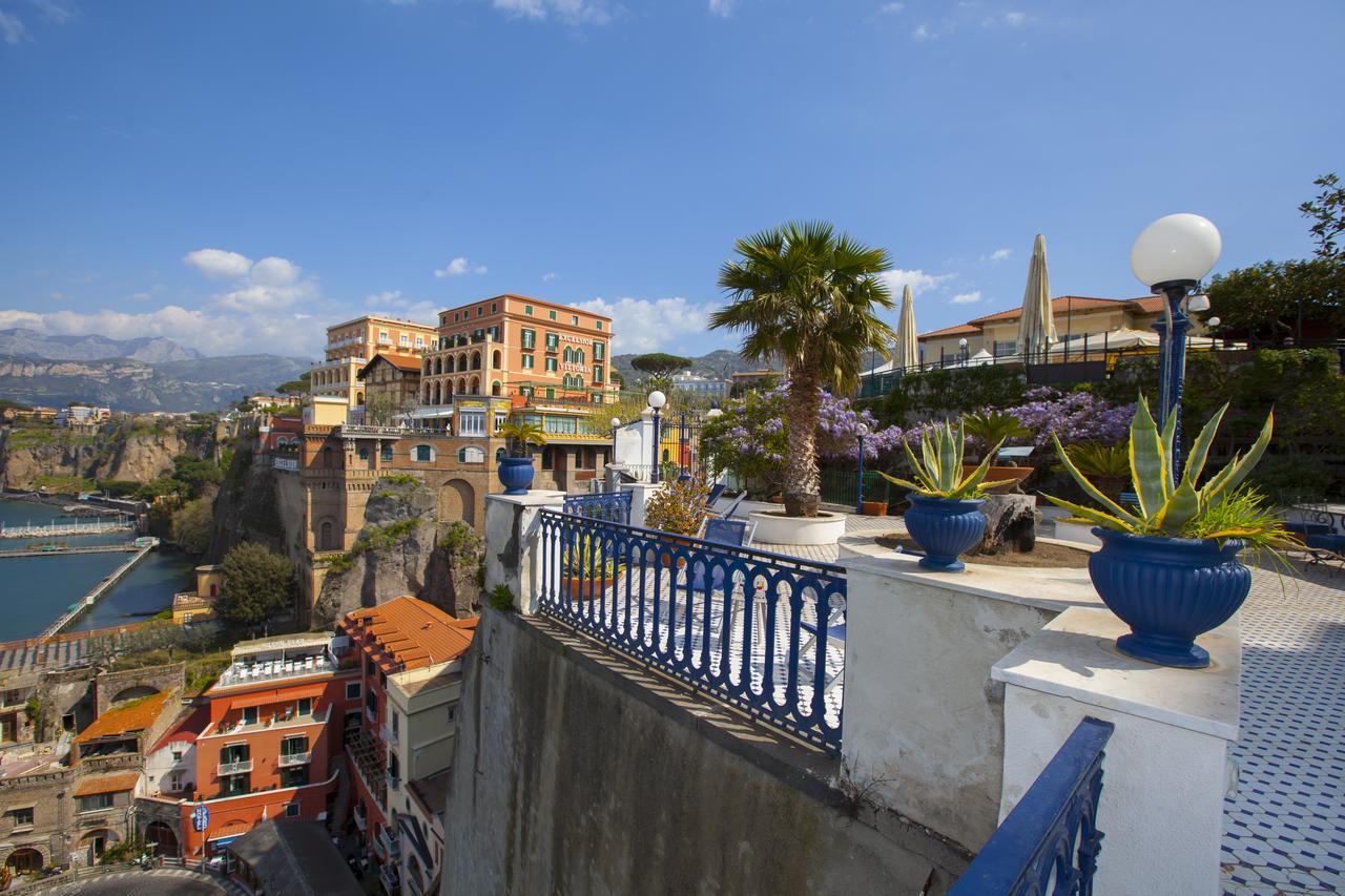 Bed and Breakfast La Terrazza 38 à Sorrente Extérieur photo