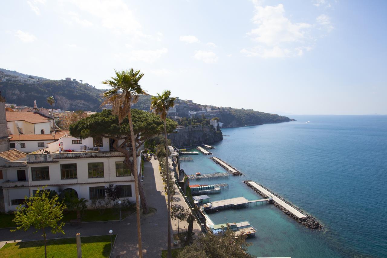 Bed and Breakfast La Terrazza 38 à Sorrente Extérieur photo